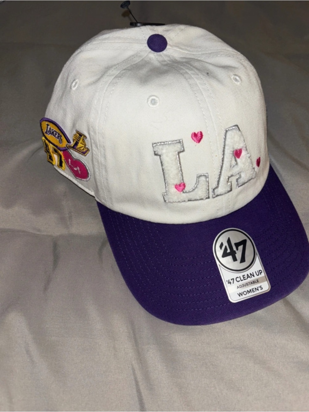 Women’s ‘47 Brand LA Lakers Baseball Cap - White & Purple with Pink Hearts